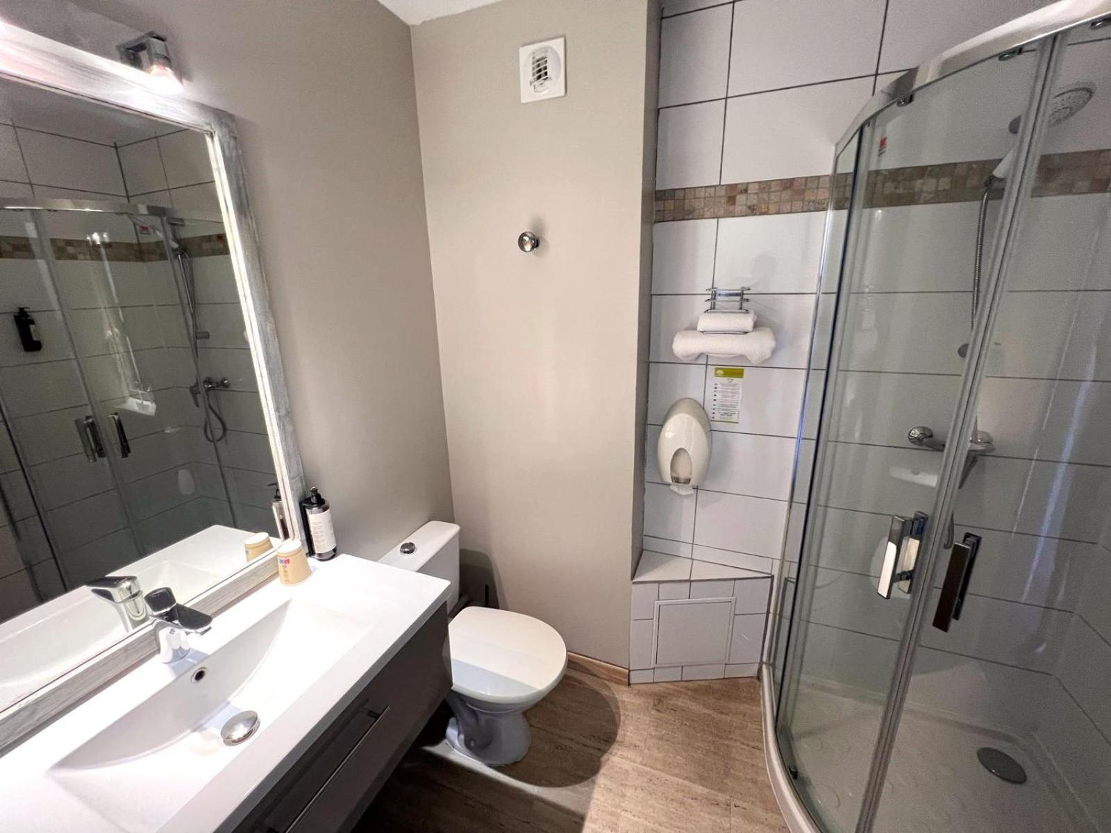 Hotel Le Mas Des Ponts D'Арль Номер фото